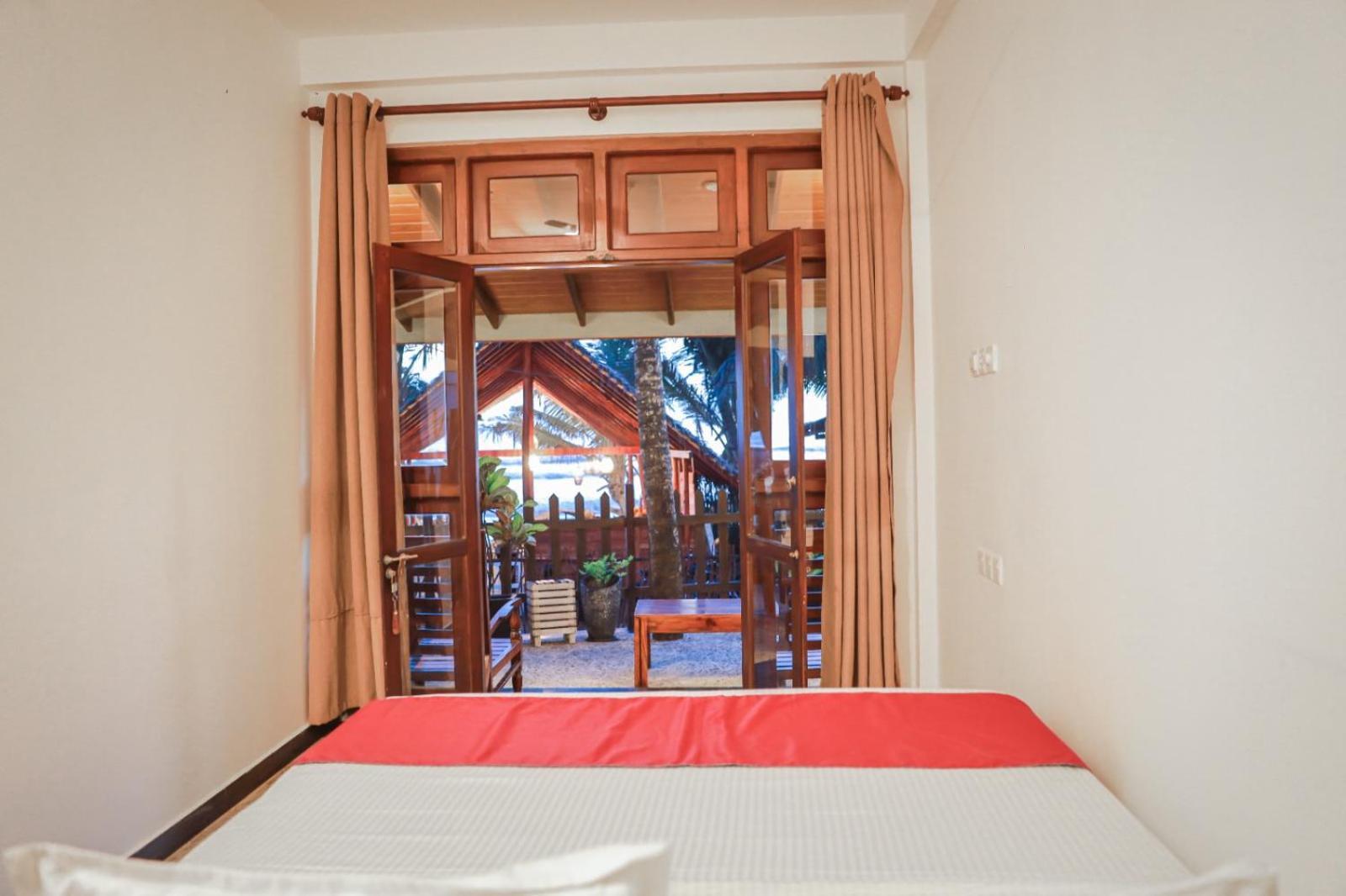 Ocean Breeze Villa Matara Kamer foto